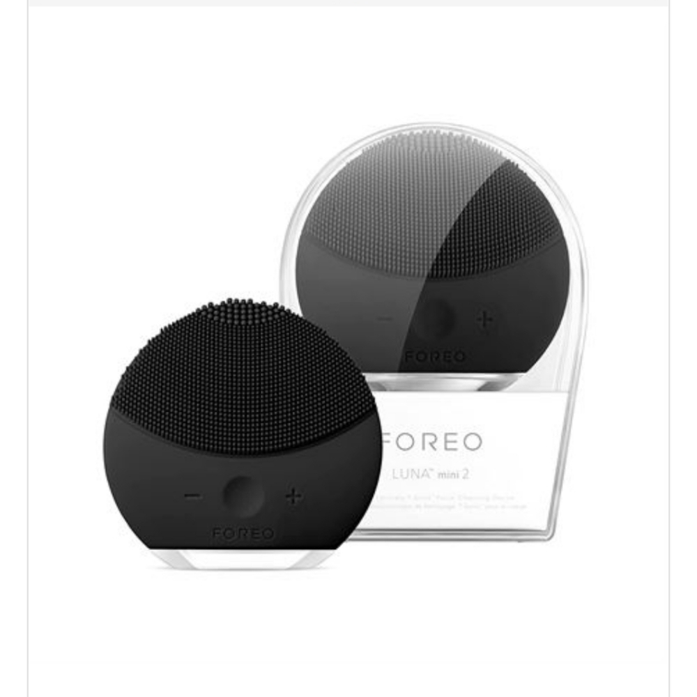 Foreo LUNA mini 2 Sonic Facial Cleansing Brush great cleansing tool ♥️